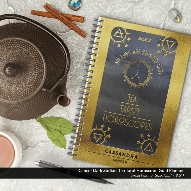 Krebs Dunkler Zodiac: Tee Tarot Horoskop Gold Planer (Cancer Dark Zodiac: My Days are Planned with Tea, Tarot, and Horoscope Planner in Gold & Black)