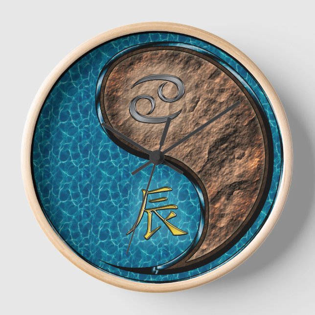 Krebs & Erddrache Uhr (Vorderseite)