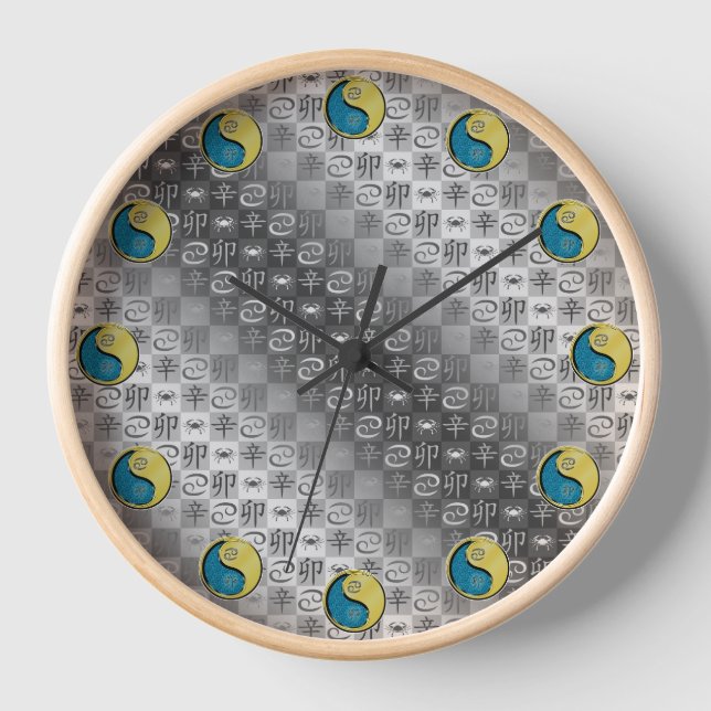 Krebs & Metallhase Uhr (Vorderseite)