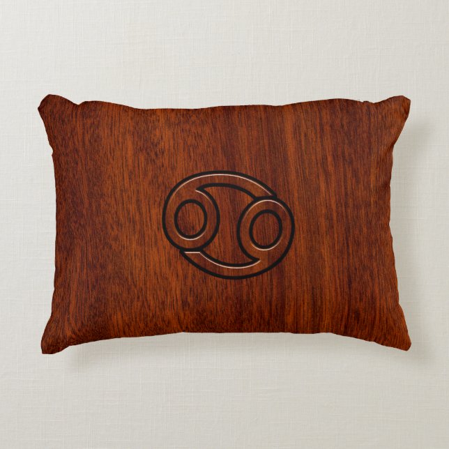 Krebs Zodiac Symbol auf Mahogany-Holzstil Zierkissen (Vorderseite)