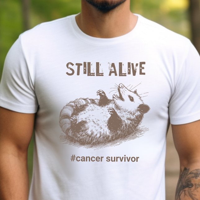 Krebsüberlebende wildes Opossum-Shirt, entwirntes  T-Shirt (Von Creator hochgeladen)