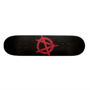 "kreisen Sie ein" Anarchiesymbol ein Skateboard