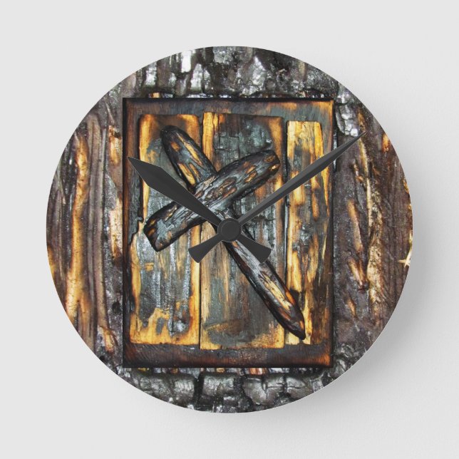Kreuz der Apokalypse Runde Wanduhr (Vorderseite)