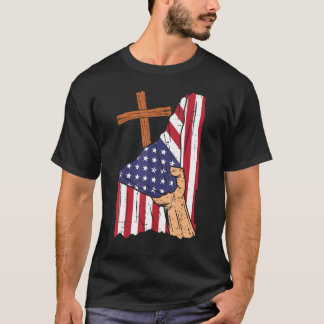 Kreuz hinter unserer Flagge Religiöser Gott Jesus T-Shirt
