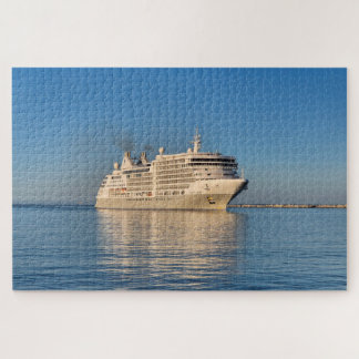 Kreuzfahrtschiff am frühen Morgen, Outer Harbor Puzzle