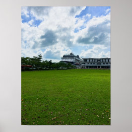 Kreuzfahrtschiff am Hafen Singapur mit Terminal Poster