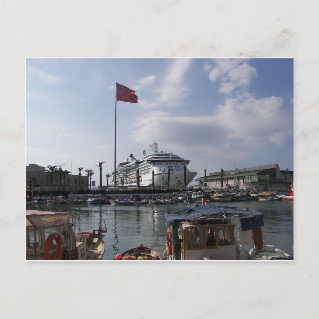 Kreuzfahrtschiff im Hafen Postkarte (Vorderseite)