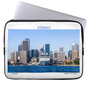 Kreuzfahrtschiff im Hafen von Sydney Laptopschutzhülle