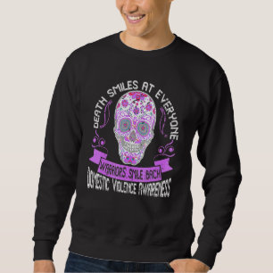 Krieger lächeln zurück Bewusstsein für häusliche G Sweatshirt