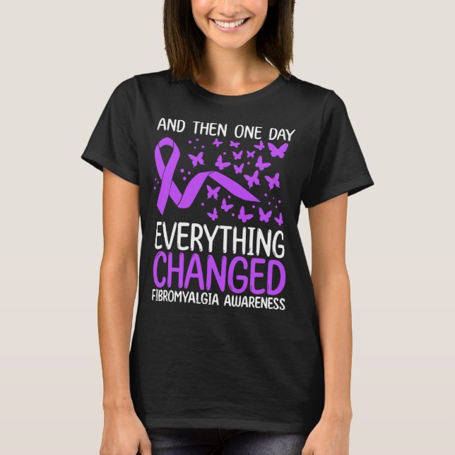 Krieger-Ribbon-Kampf Fibromyalgie Bewusstsein T-Shirt (Vorderseite)