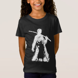 Kriegerische Silhouette mit Schwertkunst T-Shirt