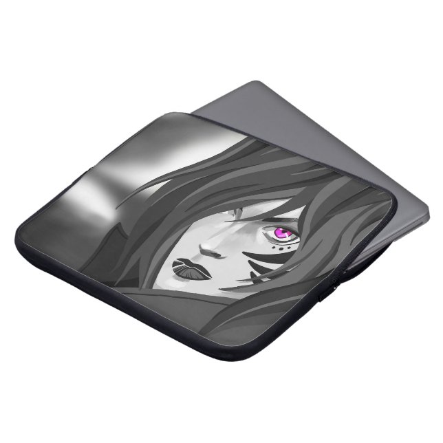 Kriegermanschette mit fuchsia-Augen Laptopschutzhülle (Vorne Oben)