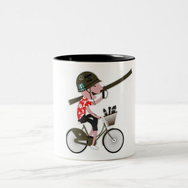 Kriegs-Radfahrer-Tasse Zweifarbige Tasse (Mittel)