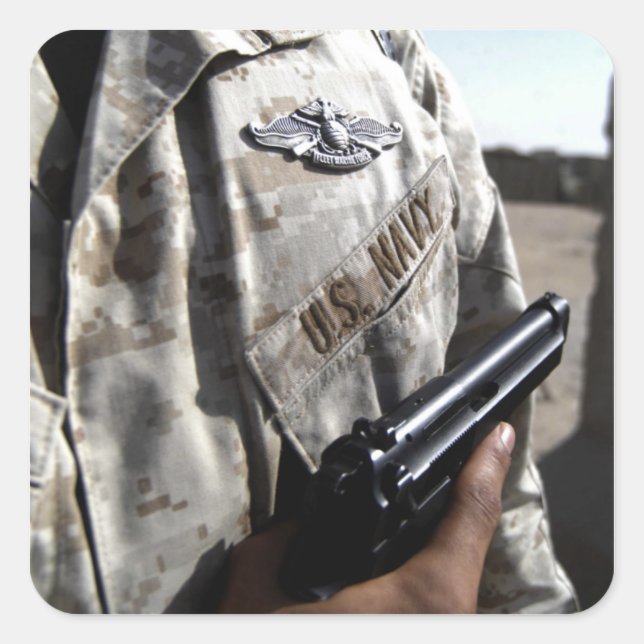 Kriegsgerät für die Flotte Quadratischer Aufkleber (Vorderseite)