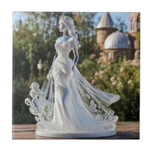 Kristallglasprinzessin mit weißem Kleid