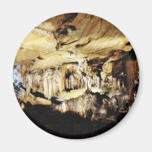 Kristallhöhlen in Dunkeln Magnet