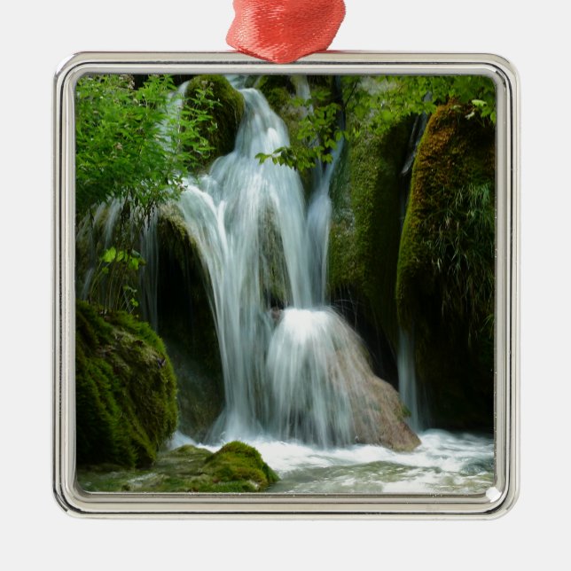 Kroatien-780 Silbernes Ornament (Vorne)