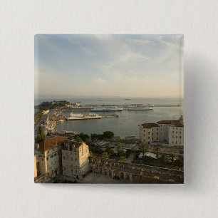 Kroatien, Dalmatien, Split. Sicht auf Riva Button