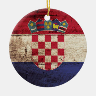 Kroatien-Flagge auf altem hölzernem Korn Keramik Ornament