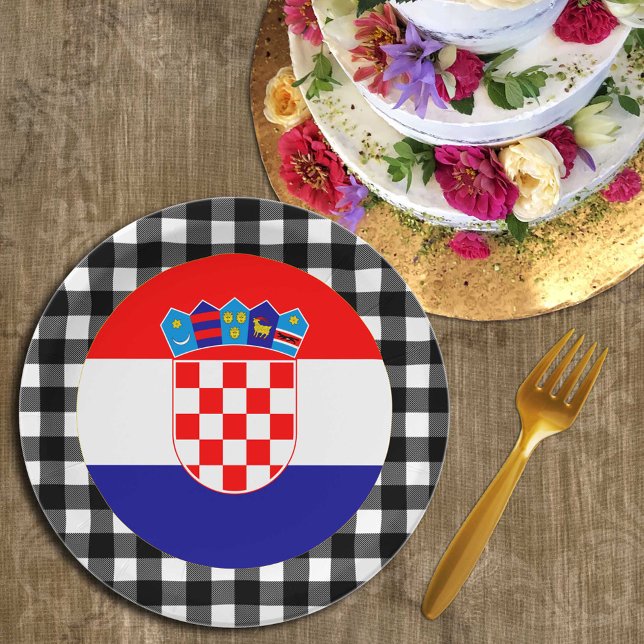 Kroatische Flagge, Büffel kariert und kroatische F Pappteller (Von Creator hochgeladen)