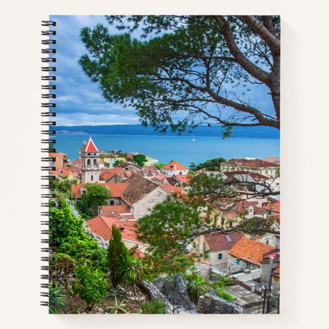 Kroatische Stadt Omis. Notizbuch (Vorderseite)