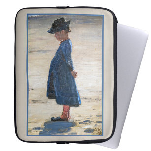 Kroyer - Little Girl stehend am Skagen Beach Laptopschutzhülle
