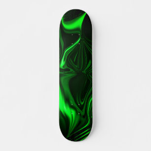 Krümmungen und Falten grün nickeliert auf dunklem Skateboard