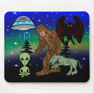Kryptiden, Bigfoot, Sasquatch, Mothman, Alien, UFO Mousepad