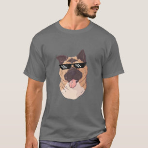 Krypto Doge Akita Shib-Münzen halten am Mond T-Shirt