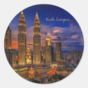 Kuala Lumpur-Skyline bei Nacht Runder Aufkleber