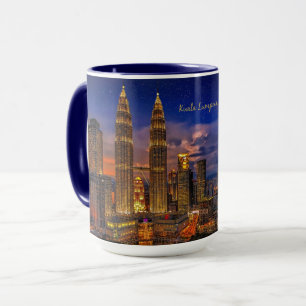 Kuala Lumpur Skyline in der Nacht Tasse