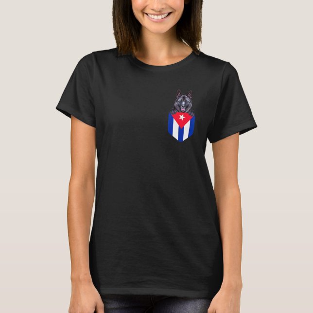 Kuba-Flagge Norwegischer Elkhound-Hund in Pocket T-Shirt (Vorderseite)