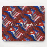 Kubaner-Amerikanische wellenartig bewegende Flagge