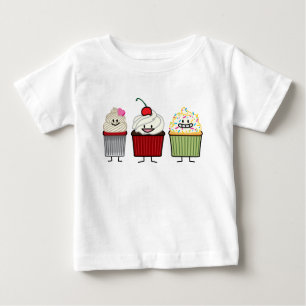 Kuchenfamilienzuckerglasur besprüht baby t-shirt
