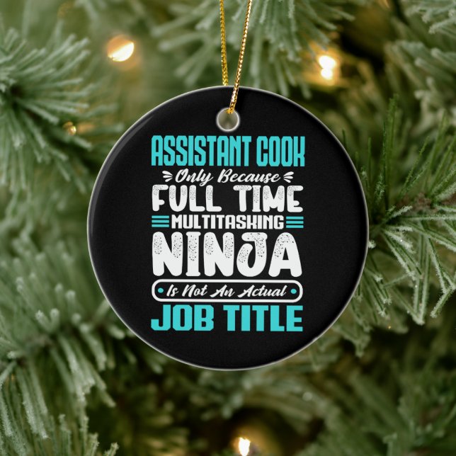 Küchenhilfe Multitasker Job Titel Sous-Chef  Keramik Ornament (Baum)