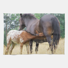 Küchentuch Mama Horse Füttre ihr Baby