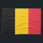 Küchentuch mit Flagge Belgiens<br><div class="desc">Fügen Sie Ihrer Küche eine Touch belgischen Stolzes mit unserem exklusiven Küchentuch mit der Flagge Belgiens hinzu! Dieses Küchentuch, das mit viel Liebe zum Detail gestaltet wurde, ist mehr als nur ein funktionales Element, es ist eine Feier des belgischen kulinarischen Erbes und der kulturellen Identität. Das lebendige Design zeigt die...</div>
