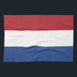 Küchentücher mit Flag Niederlande<br><div class="desc">Fügen Sie Ihrer Küche eine Touch niederländischen Stolzes mit unserem exklusiven Küchentuch mit der Flagge der Niederlande hinzu! Dieses Küchentuch, das mit viel Liebe zum Detail gestaltet wurde, ist mehr als nur ein funktionales Element, es ist eine Feier des niederländischen Kulturerbes und des kulturellen Stolzes. Das kühne Design zeigt die...</div>