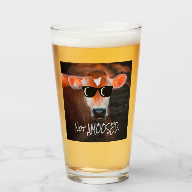 Kuh in Sonnenbrille nicht a MOOsed Niedlich Funny Glas (Vorne (Gefüllt))