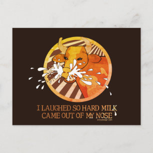 Kuh lacht Milch aus der Nase Postkarte