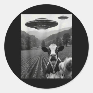 Kuh-Selfie mit Alien-UFO Lustiger Kuhbauer Männer Runder Aufkleber