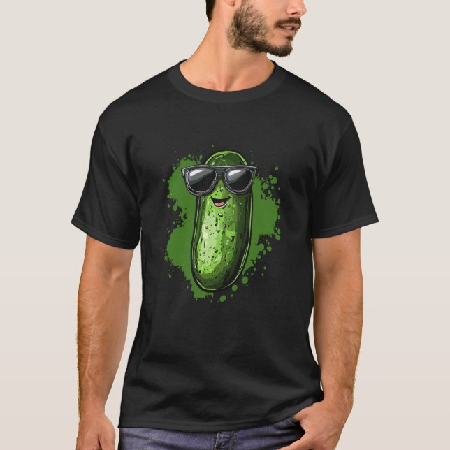 Kühle Gurke mit Sonnenbrille T-Shirt (Vorderseite)