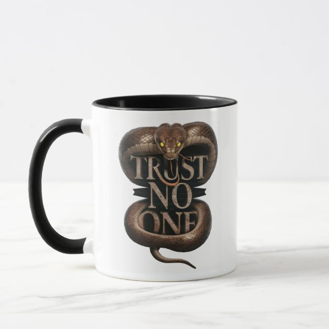 Kühne King Snake Tasse "Trust No One" (Links)