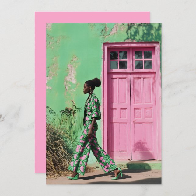 Kühne Mode in einer lebendigen urbanen Landschaft Einladung (Vorne/Hinten)