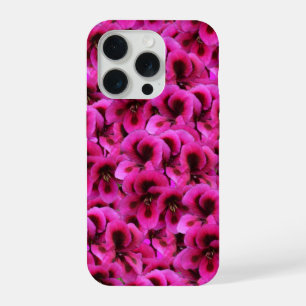 "Kühne Schönheit: straffe magentafarbene Geranienb iPhone 15 Pro Hülle