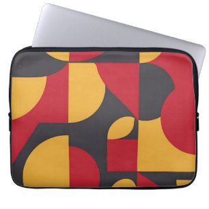 Kühnes geometrisches Muster in Rot, Gelb und Grau Laptopschutzhülle
