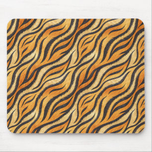 Kühnes Tigerstreifenmuster – Exotischer Tierdruck Mousepad