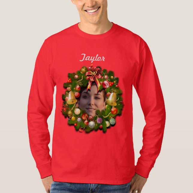 Kundengerechter WeihnachtsKranz T-Shirt (Vorderseite)
