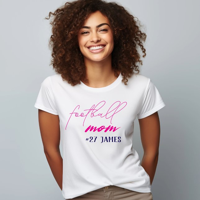Kundenspezifische Niedliche Fußball-Mama Tri-Blend Shirt (Stylish Football Mom shirt with bold pink lettering. Add player name and jersey number for game day )