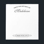 Kundenspezifische Notizblock für Zuhause-Bäckerei<br><div class="desc">Individuelles Notizblock für Zuhause-Bäckerei aus der Küche von. Personalisiertes Memo-Pad Design mit Logo für Rollen Button. Elegante Vorlage zum Backen von Rezepten,  Notizen,  Bestellungen,  Shop,  Büro,  Shop etc.</div>